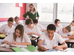 4 Tujuan Bersekolah Selain Untuk Pintar